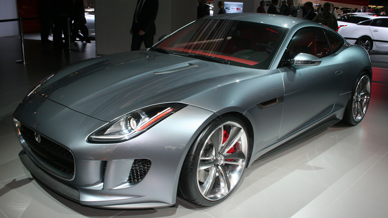 Illustration for article titled Jaguar C-X16 gallery